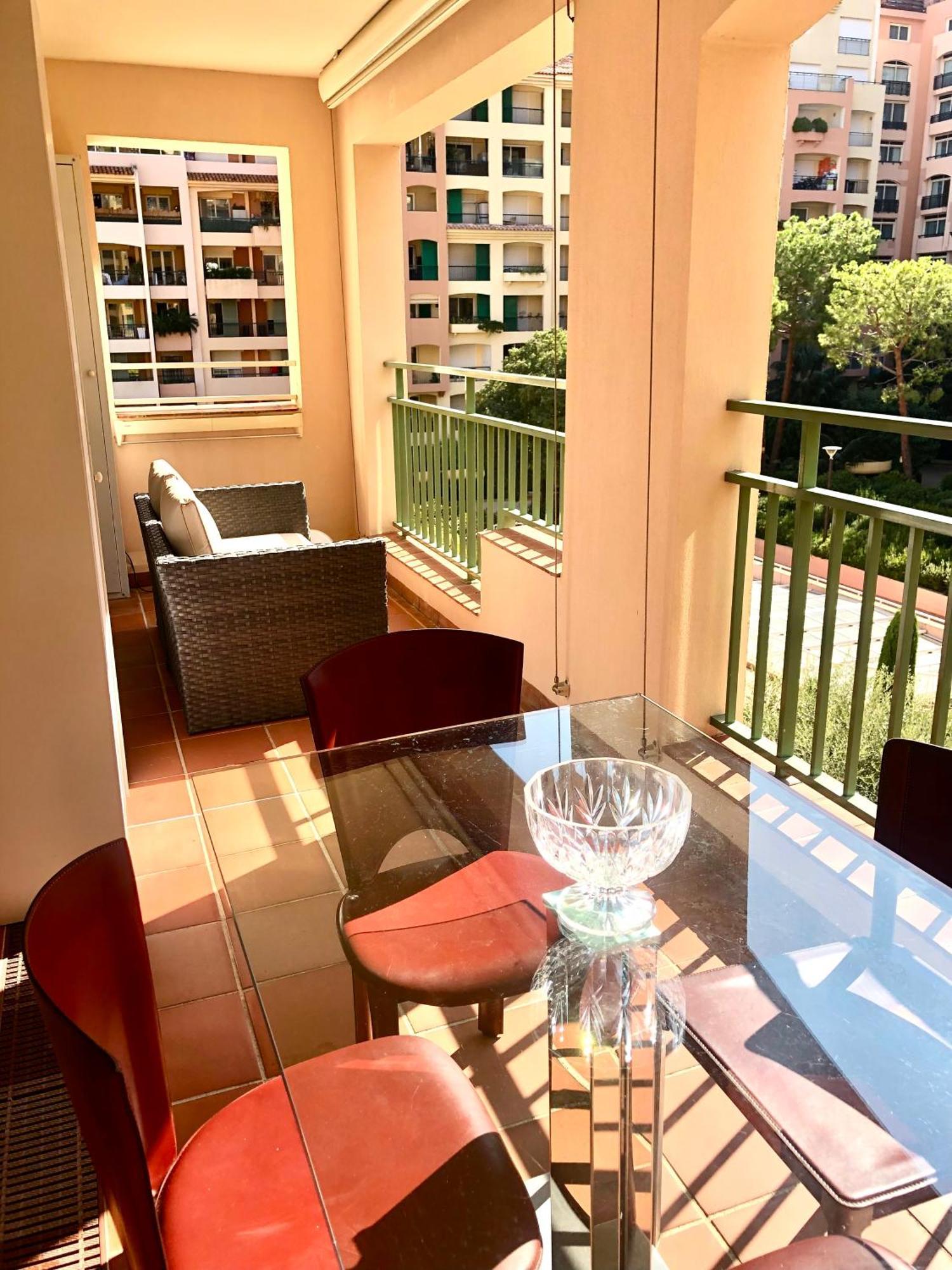Monaco, Elegant & Quiet Renovated Apartment, In Fontvieille District, With Terrace & Pool, 15Min Walk To F1 Grand Prix Esterno foto