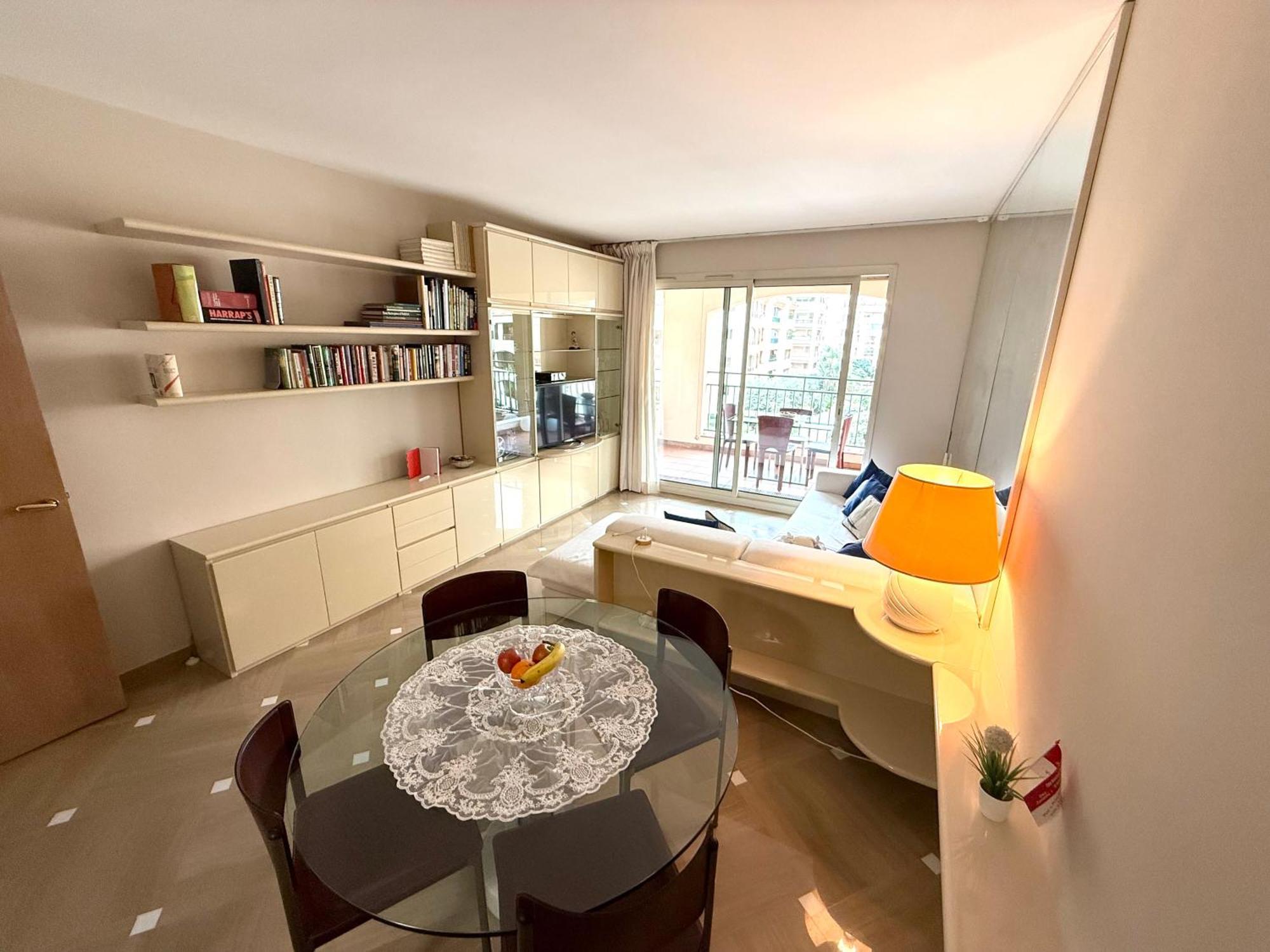 Monaco, Elegant & Quiet Renovated Apartment, In Fontvieille District, With Terrace & Pool, 15Min Walk To F1 Grand Prix Esterno foto