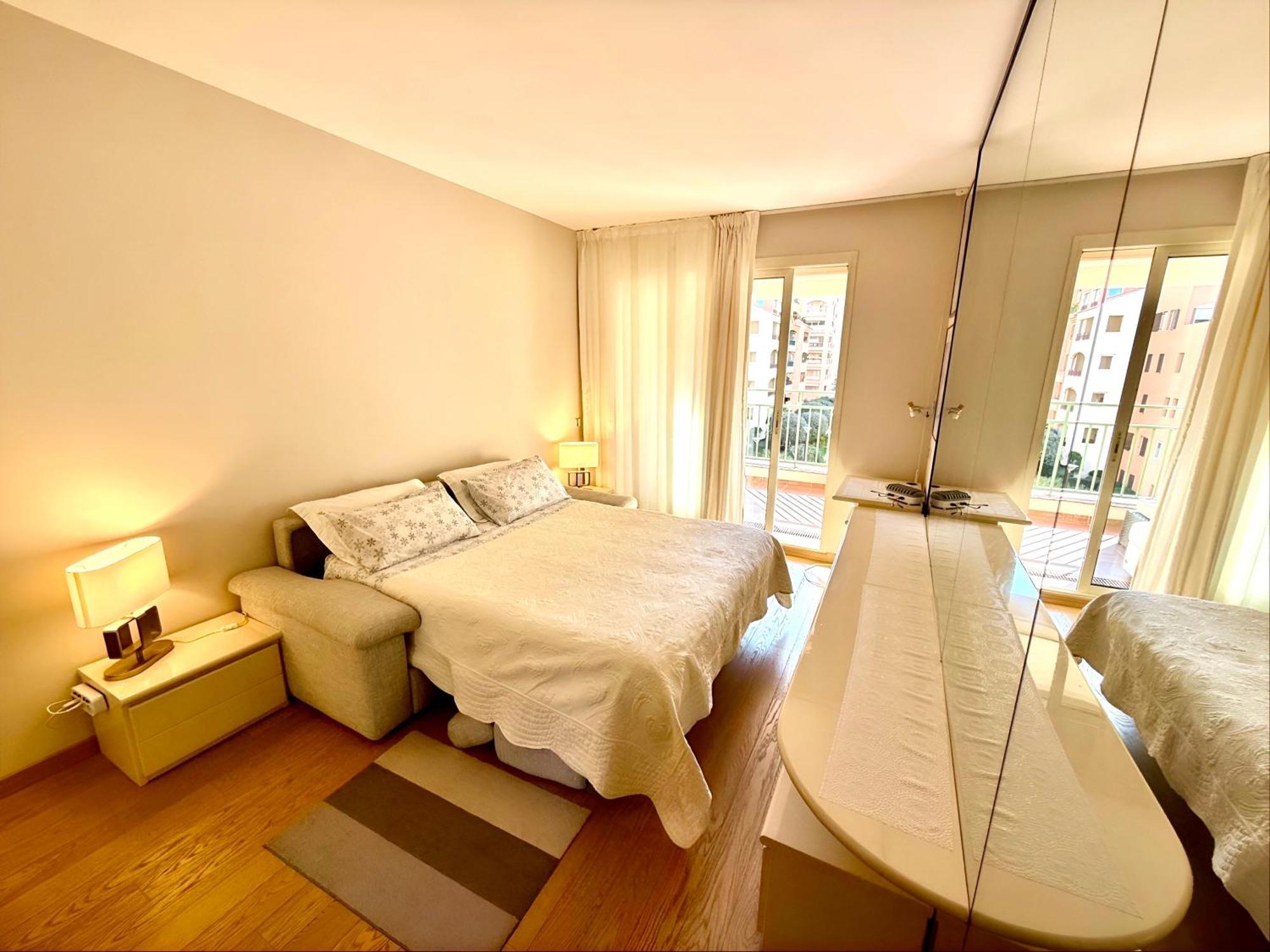 Monaco, Elegant & Quiet Renovated Apartment, In Fontvieille District, With Terrace & Pool, 15Min Walk To F1 Grand Prix Esterno foto